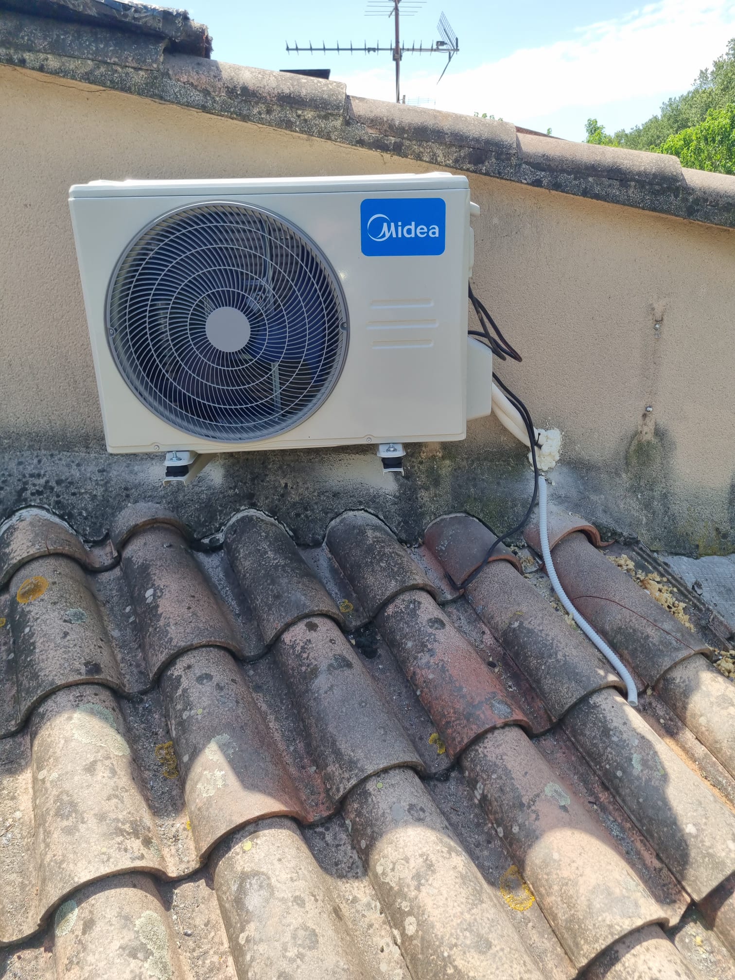 Service Image